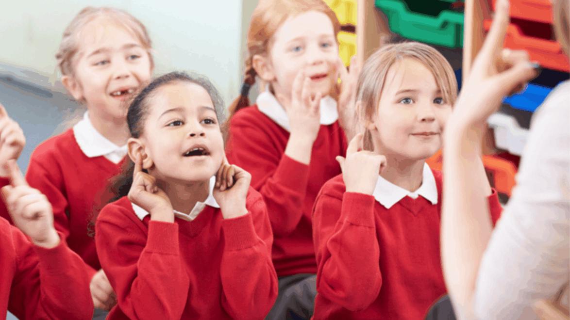Gillas Lane children in a NELI session